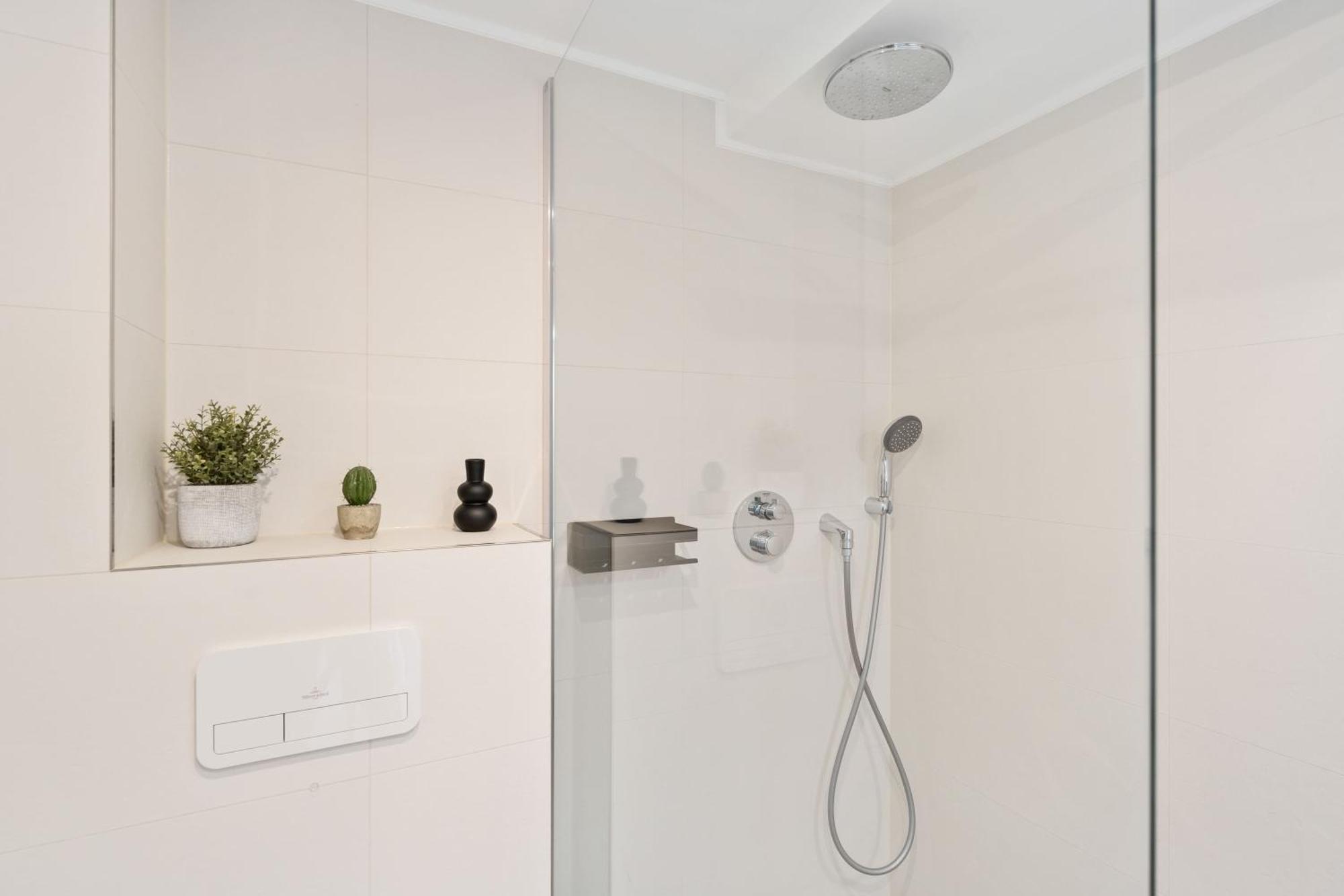 Modern Limpertsberg Studio Near City Center Люксембург Экстерьер фото