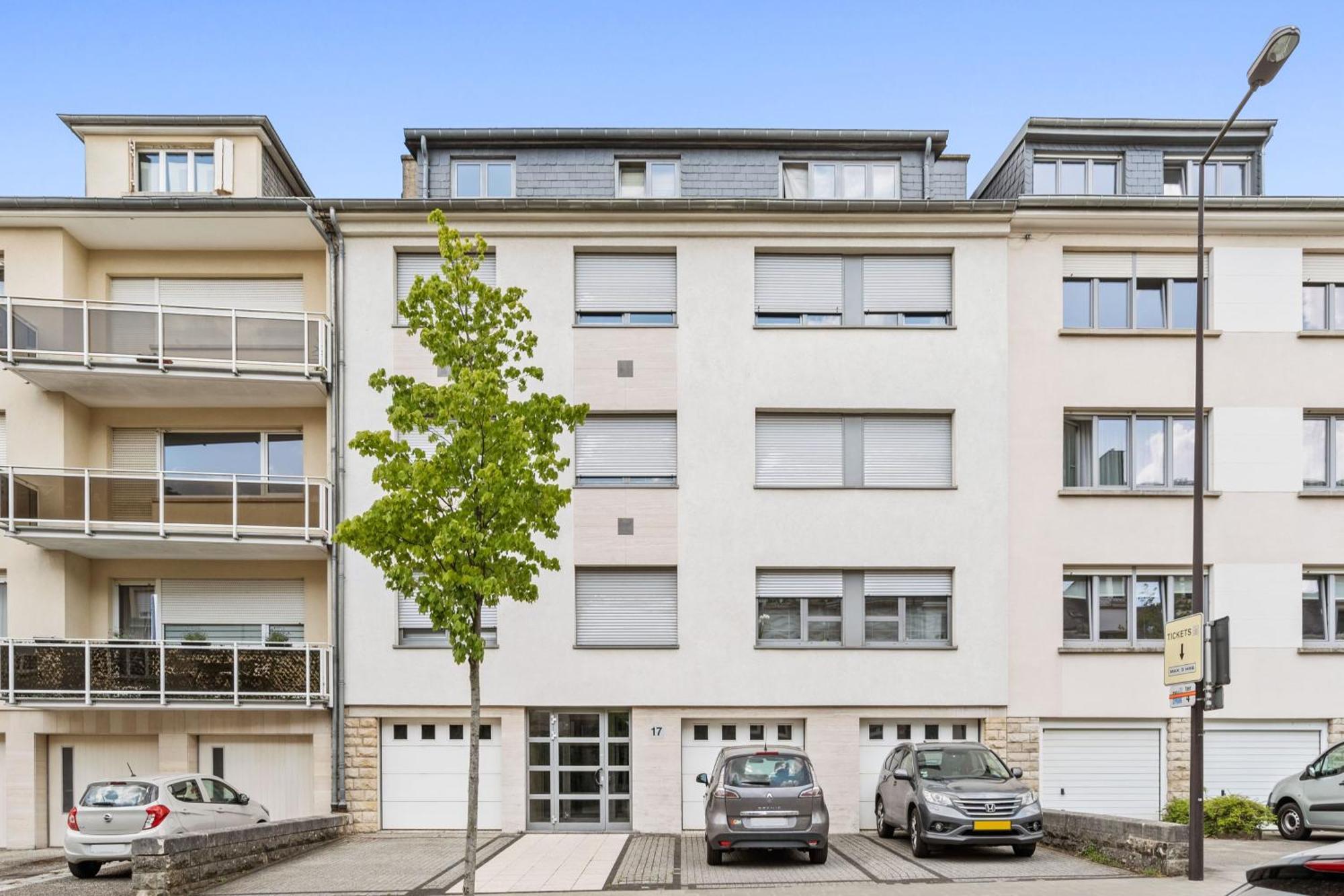 Modern Limpertsberg Studio Near City Center Люксембург Экстерьер фото