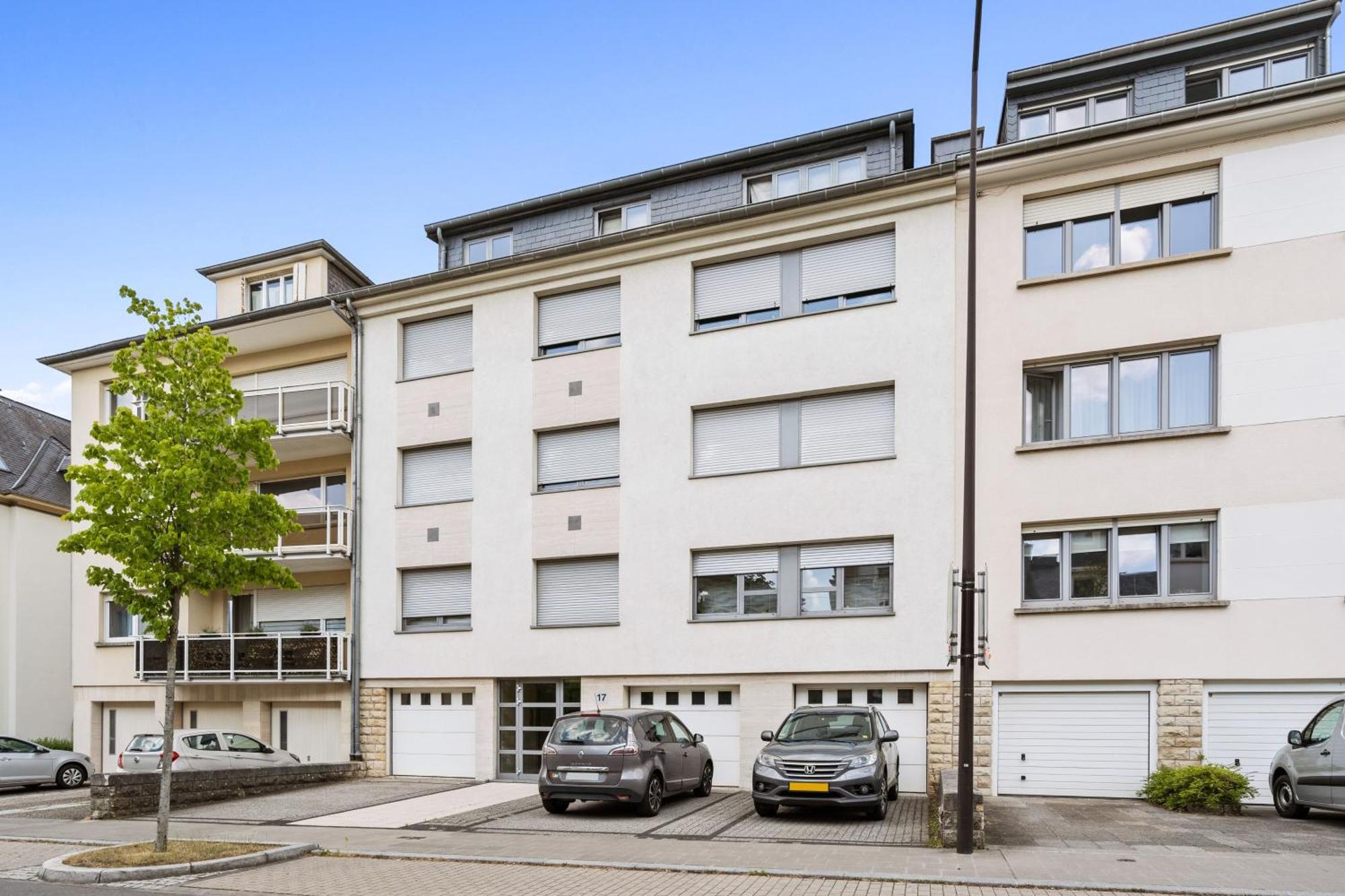 Modern Limpertsberg Studio Near City Center Люксембург Экстерьер фото